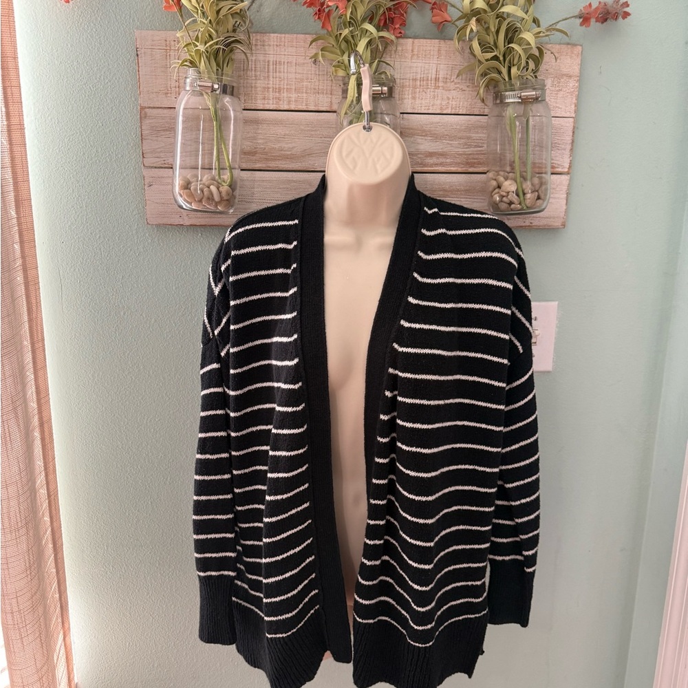 Who What Wear Black and White Knit Cardigan